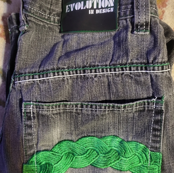 Jeans - Picture 3 of 4